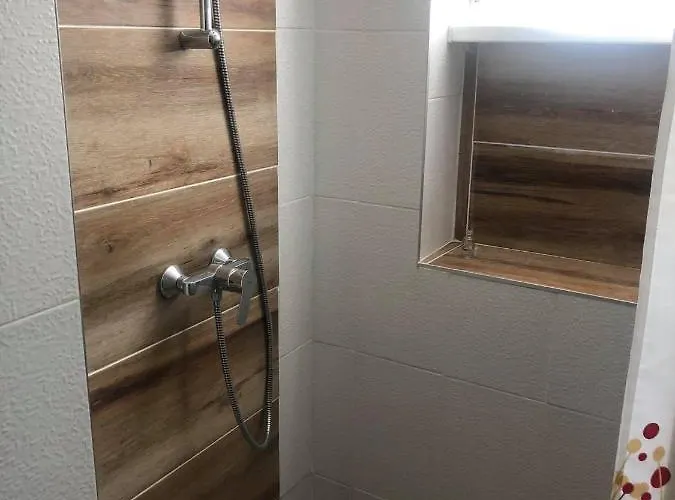 In The Center Of The Old City, Budzak 14 塞拉耶佛